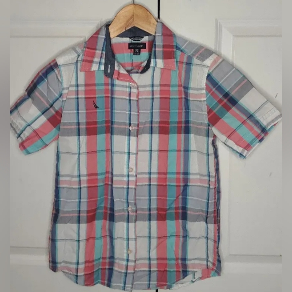 Boys Nautica Button Down Short Sleeve Short size 10/12